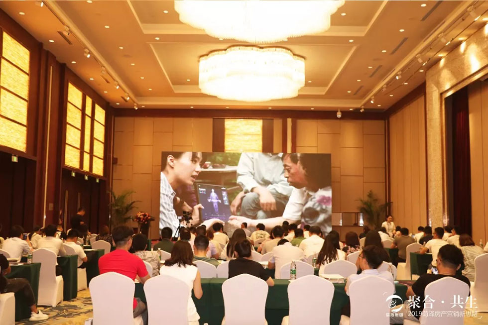 1561082168782511.jpg 640.webp (13).jpg