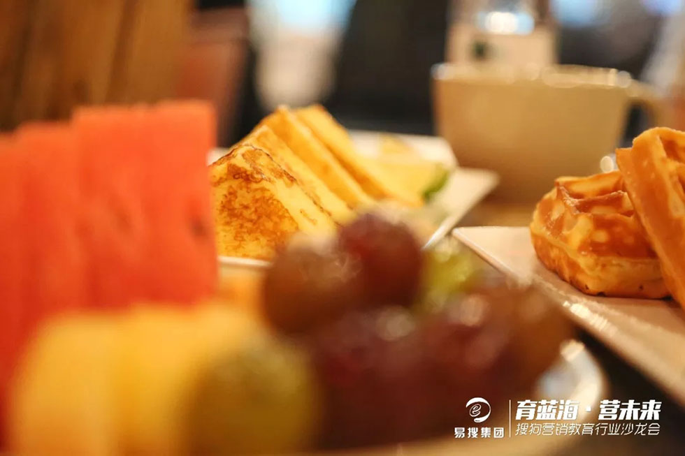 1565144359239139.jpg 640.webp (7).jpg