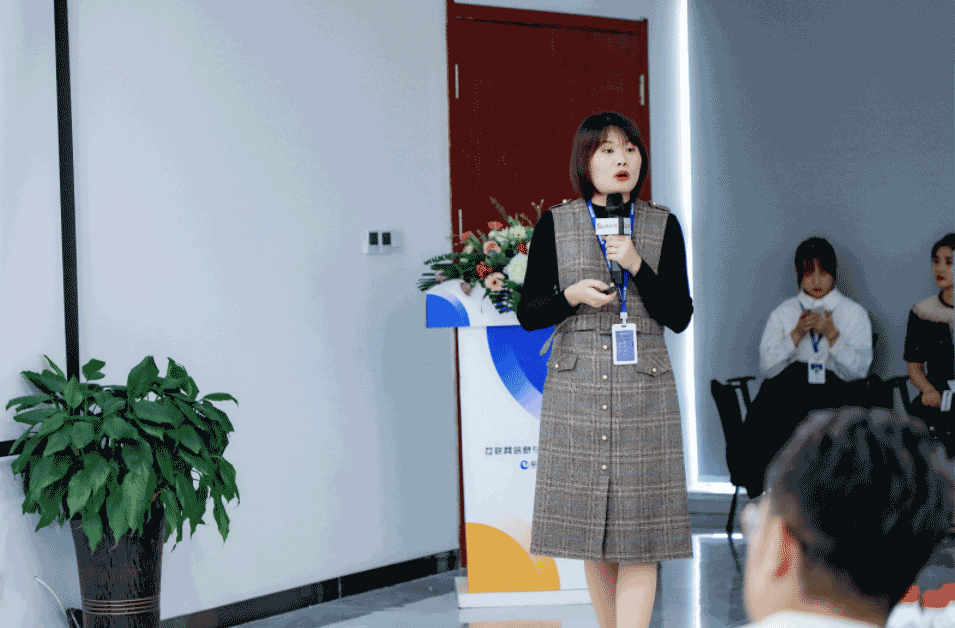 1605599527497336.png QQ截圖20201117155028.png